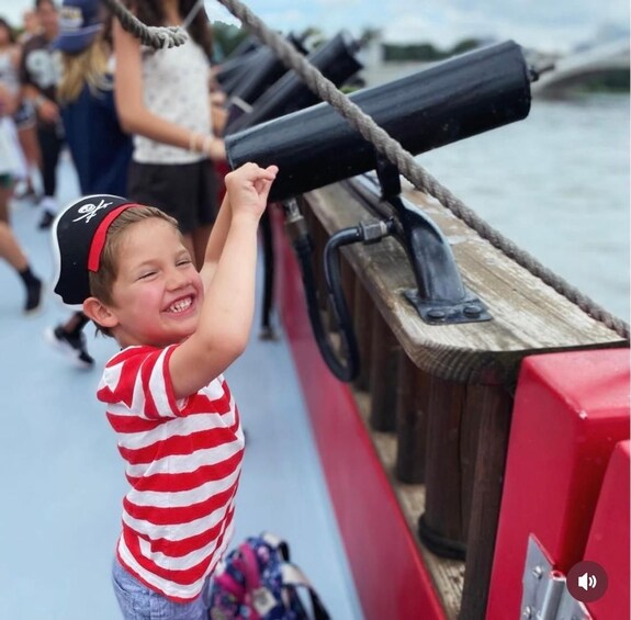 Washington DC: Family Treasure Hunt River Cruise 2