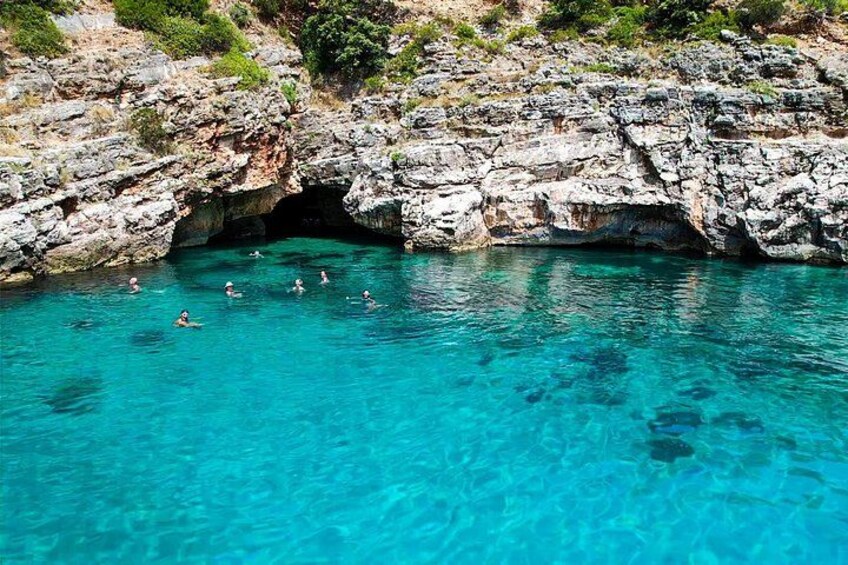 Vlore Speedboat Tour to Dafina Bay & Haxhi Ali Cave 4