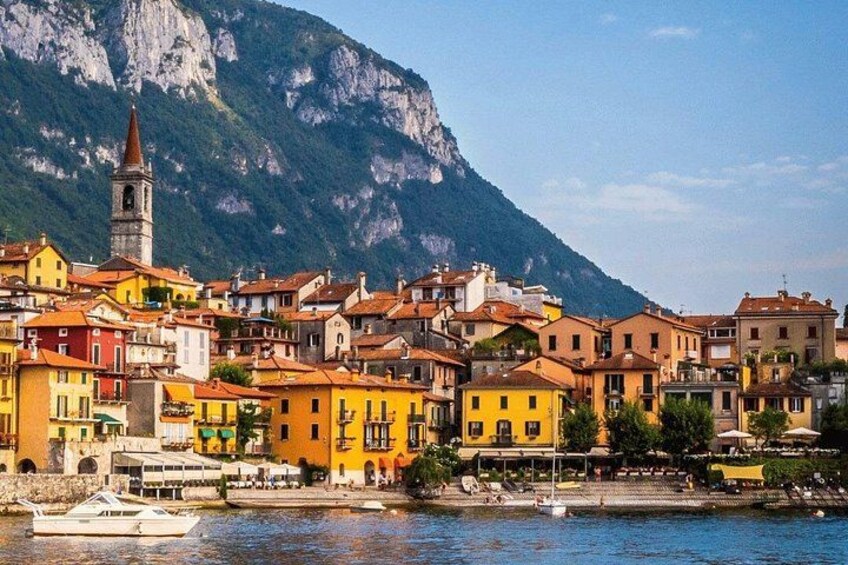 Varenna and Villa Carlotta with aperitif in Villa Monastero 2
