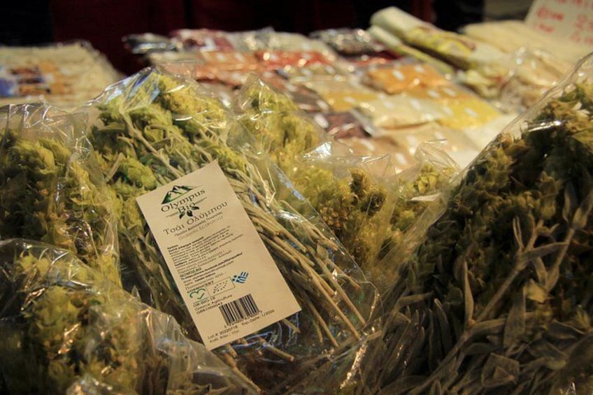 greek fragnant herbs & local mountain tea 2