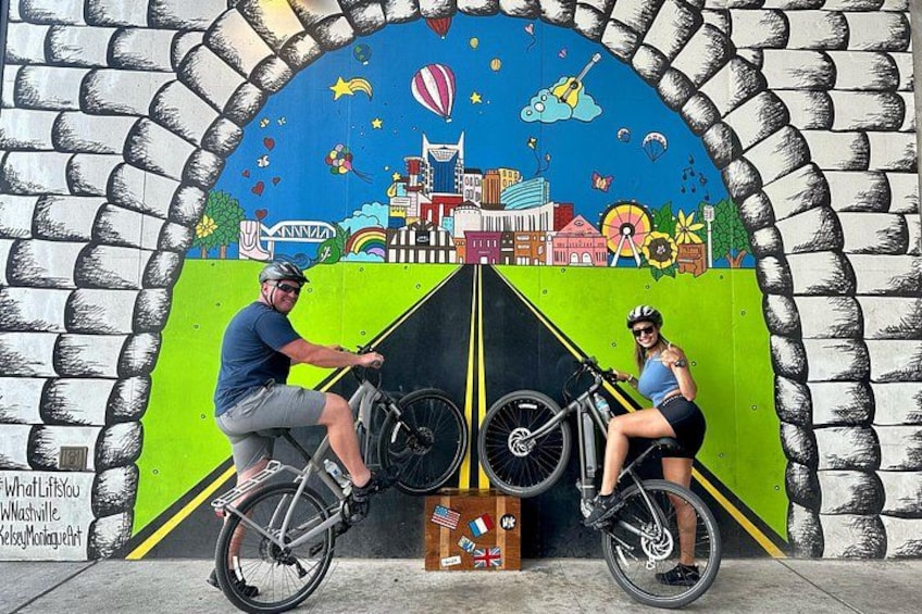 Downtown Nashville's Hidden Gems E-bike Tour 1