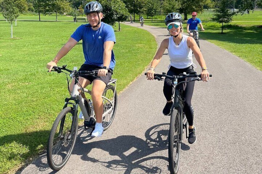 Nashville's Hidden Gems Electric Bicycle Sightseeing Tour