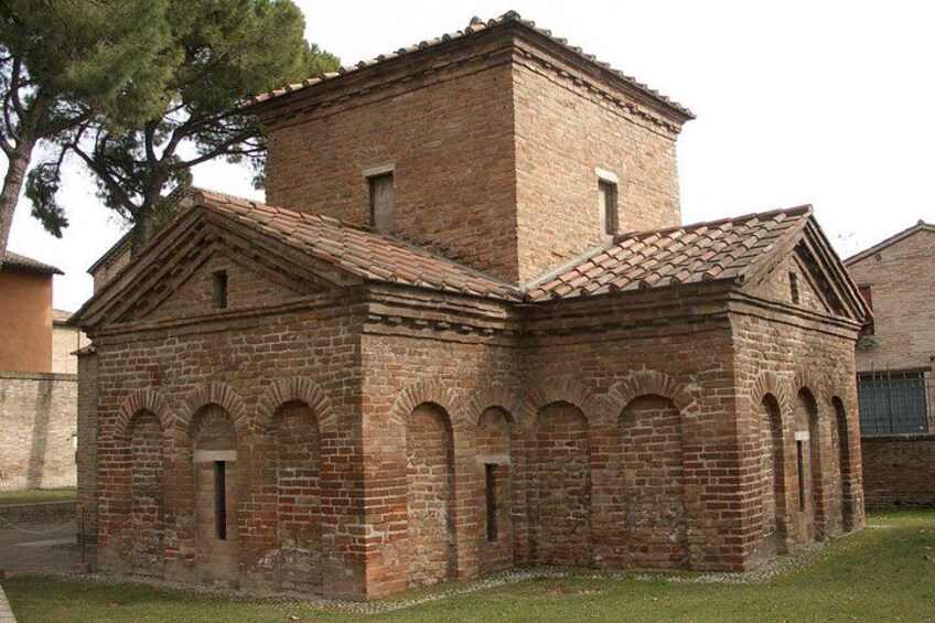 From Bologna or Ravenna Guided tour of the Mosaics in Ravenna 2
