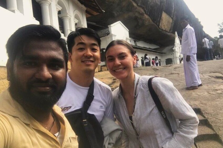 Dambulla Cave Temple 4