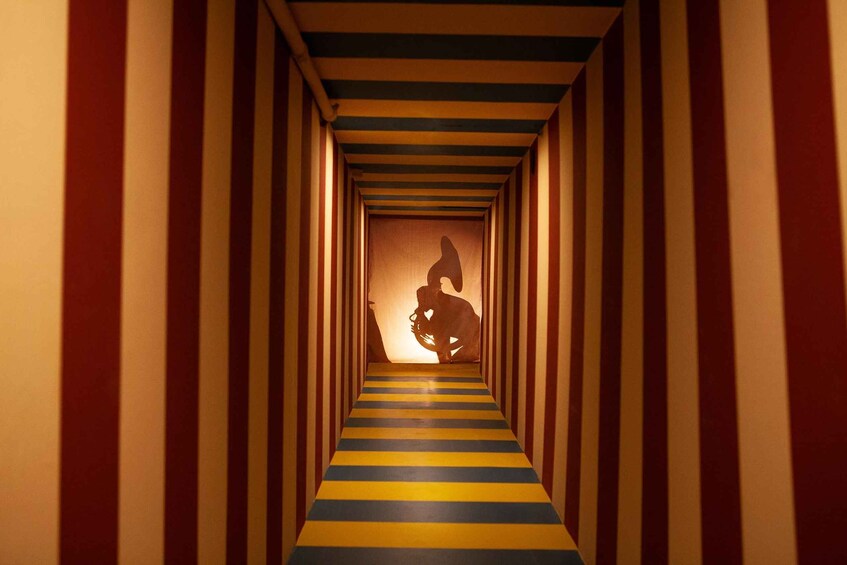 Surrealistic Art Maze in Tilburg 1