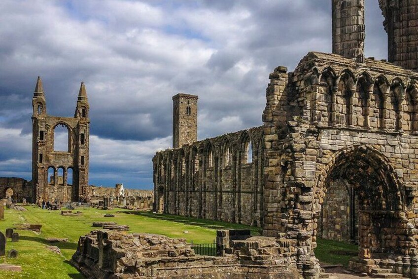 Visit St Andrews Cathedral & Castle 3