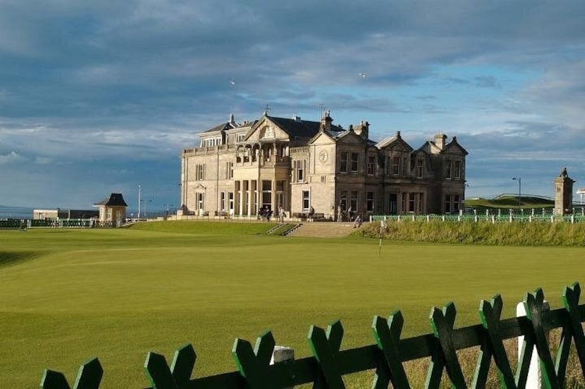 St Andrews Golf Course Club House 4