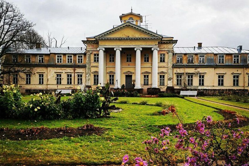 Sigulda - Latvia's Switzerland and Gauja National Park Tour 4