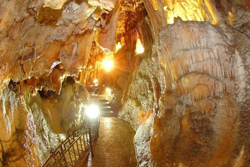 Drogarati Cave 4