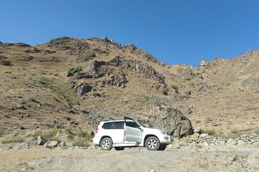 8-Day Private Adventure in Pamir Highway 1