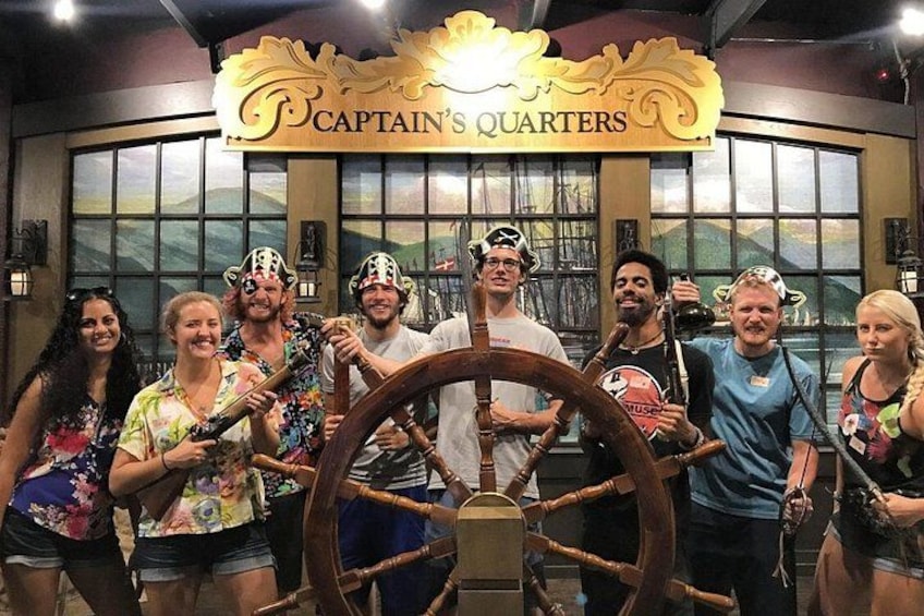 Set sail for adventure on this epic bar crawl that allows clients to experience the best of Saint Thomas, US Virgin Islands! 1