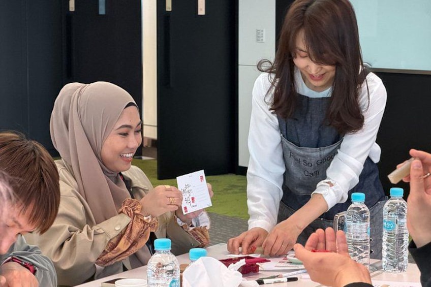 Create Your Own Korean Name Seal with a Calligrapher in Insadong 4
