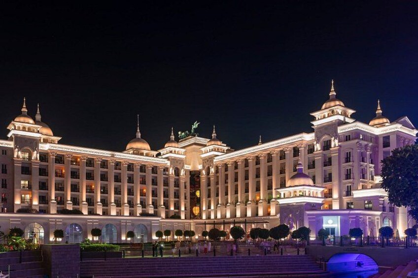 Antalya Land of Legends Night Show w/Shopping & Transfer 2