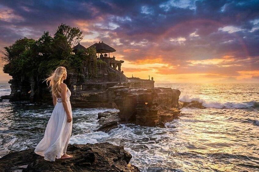 Tanah Lot Sunset Tour with Kecak Show and Dinner 2