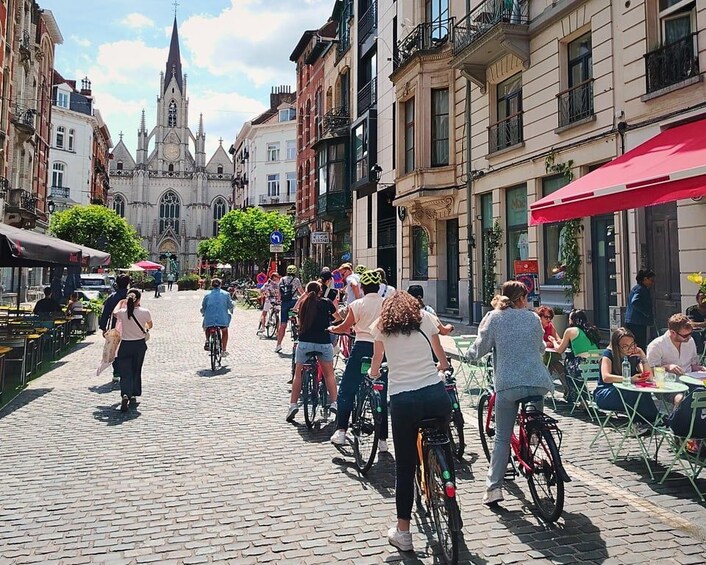 Brussels Bike Tour: City Highlights and Hidden Gems 1