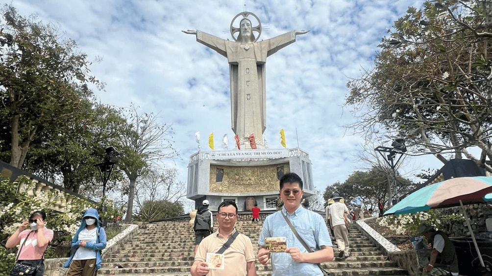 Picture 3 for Activity Ho Chi Minh City: Vung Tau Beach Full-Day Trip with Lunch 2