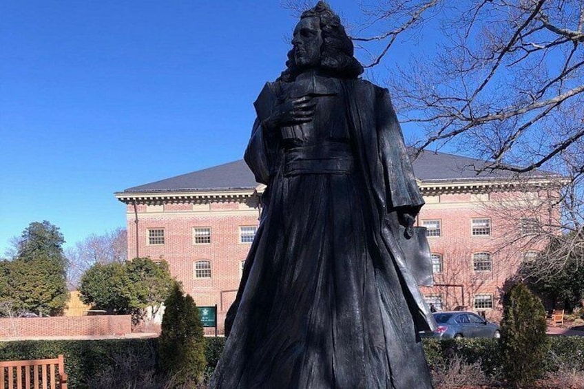 Statute of James Blair, founder and President of the College of Mary from 1693-1747 4