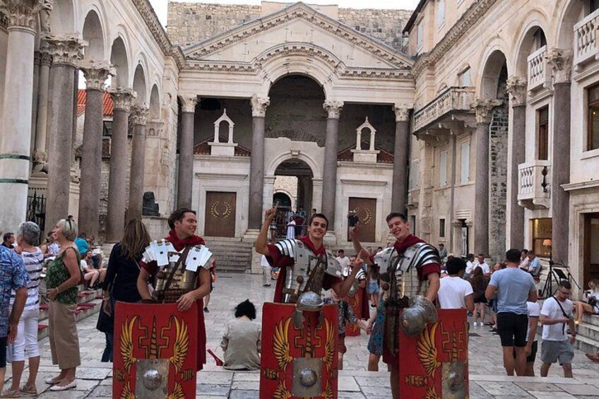 Walking Tour of Split and Diocletian's Palace - Small Group Tour 3