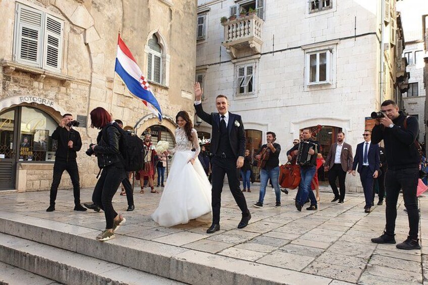 Walking Tour of Split and Diocletian's Palace - Small Group Tour 3