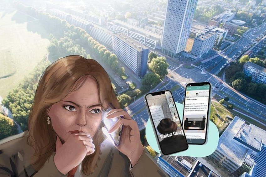 Une personne tenant un smartphone équipé d’un appareil USB Walter. 1