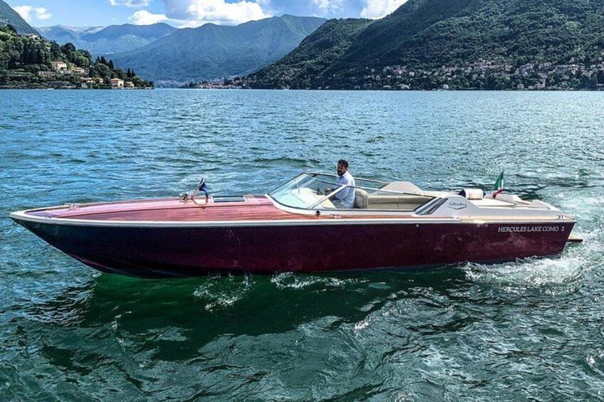 Private Cruise on Lake Como with Luxury Motorboat from 1H to 4H 4