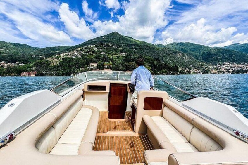Private Cruise on Lake Como with Luxury Motorboat from 1H to 4H 3