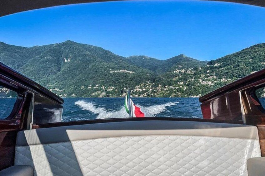 Lake Como Private Boat Tour : The Wooden Venetian Limo Escape 2