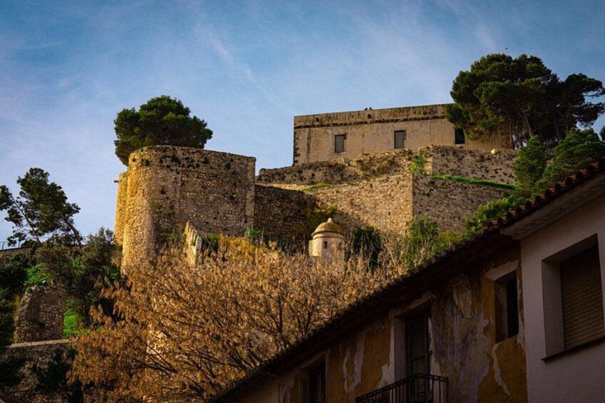Historical Walking Tour Mysteries and Legends of Denia 3