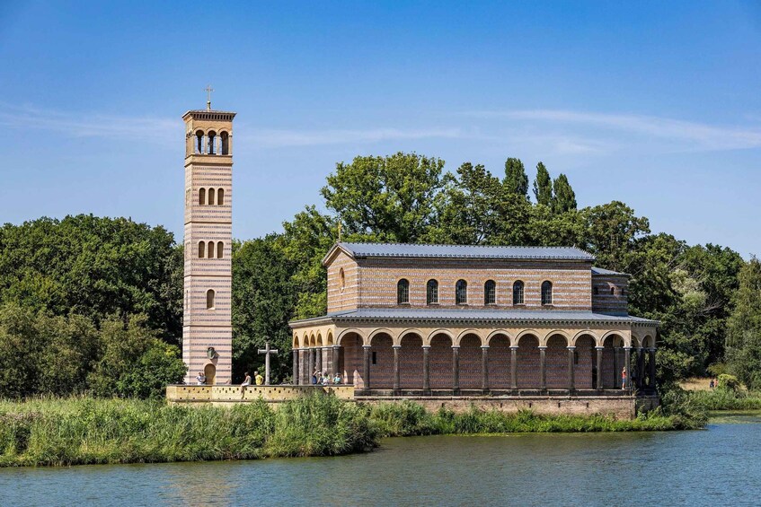 Picture 1 for Activity Berlin: 3-Hour World Heritage Cruise to Potsdam 2