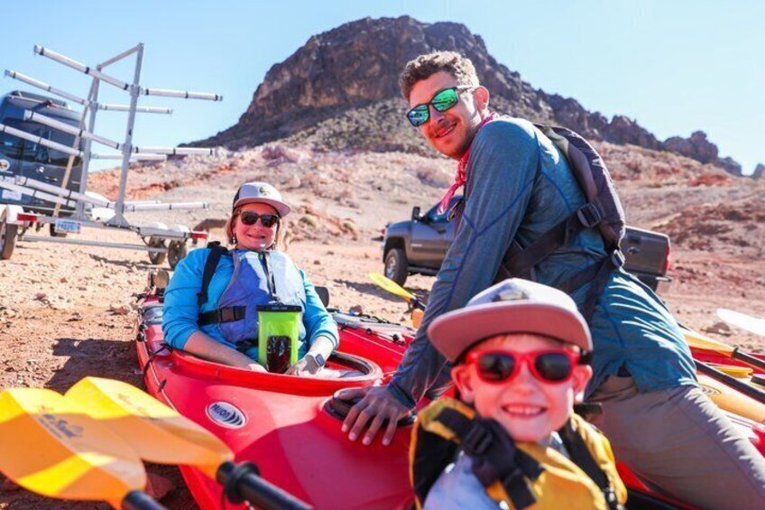 Lake Mead Sunset Kayak Tour with Dinner, Swim and Campfire 4