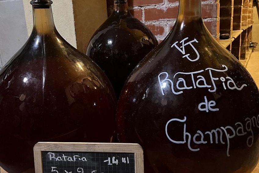 Gold Champagne Experience from Epernay (Private Full day tour) 4