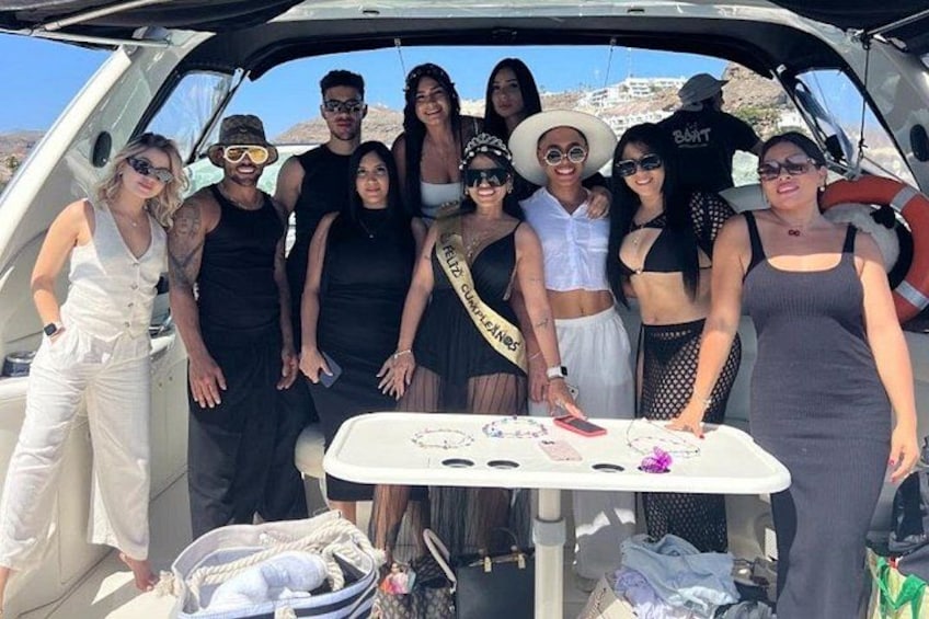 4 Hour Boat Tour with Snorkeling from Puerto Rico and Mogan 2