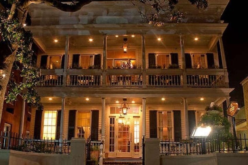 City of the Dead The Dark Hauntings of Charleston 1
