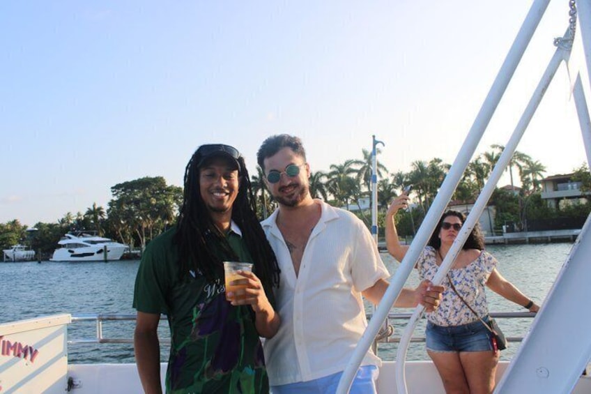 Miami Sunset and City Lights Cocktail Cruise with Open Bar 5