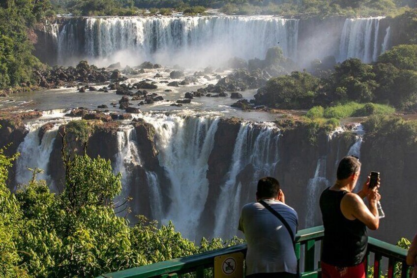 Iguassu falls brazilian side