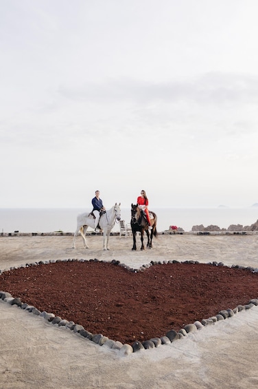Santorini: Exclusive Private Horse Riding with picnic 1