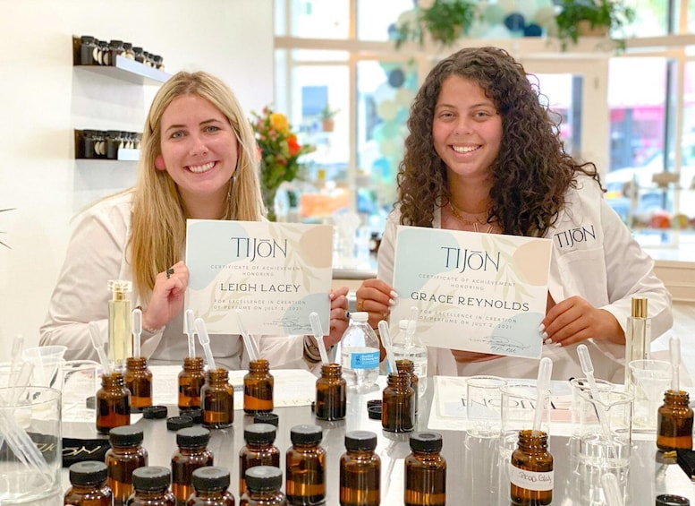 Picture 5 for Activity Charleston: Custom Perfume or Cologne Making Experience 2