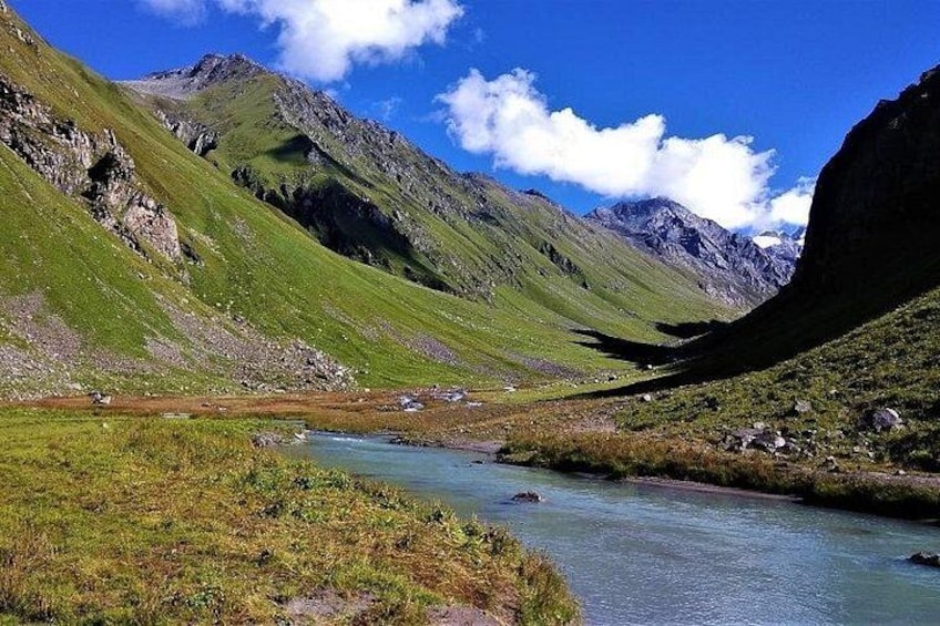 Har Ki dun Trek by Himalaya Shelter 3