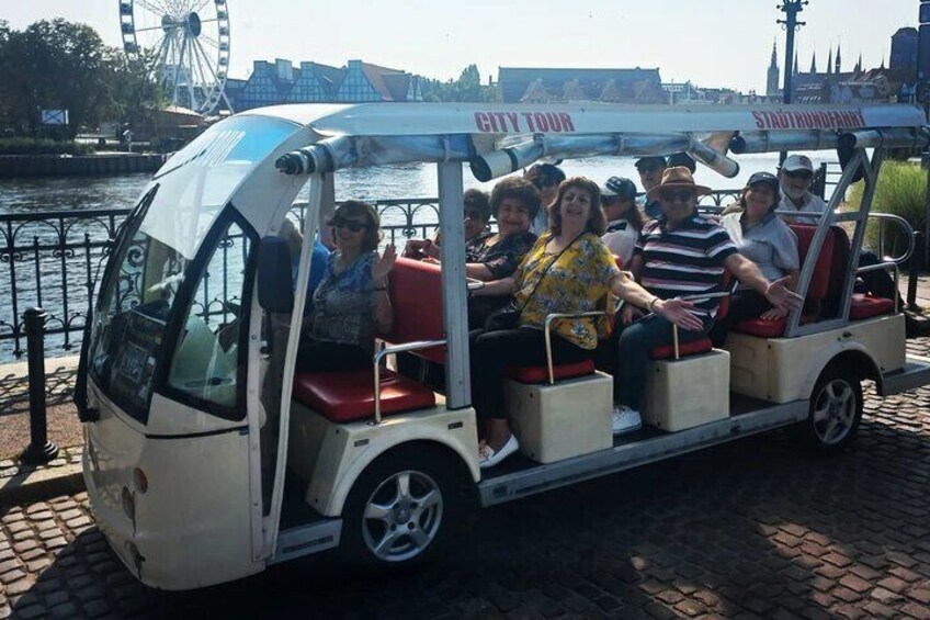 Gdansk: 2H City Sightseeing Tour LIVE GUIDED by Buggy/Golf cart 4