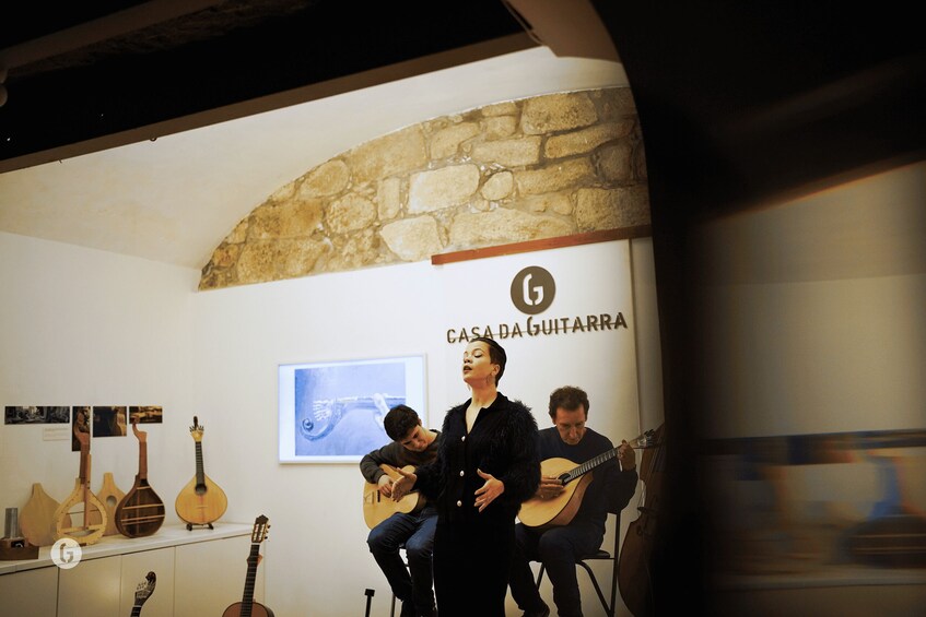 Picture 15 for Activity Porto: Intimate Live Fado at Casa da Guitarra and Port Wine 2