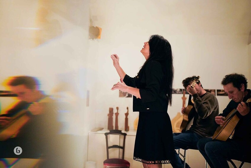 Picture 6 for Activity Porto: Intimate Live Fado at Casa da Guitarra and Port Wine 3