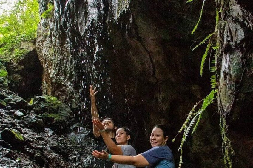 La Leona Waterfall Shared Tour with Lunch From Tamarindo 3
