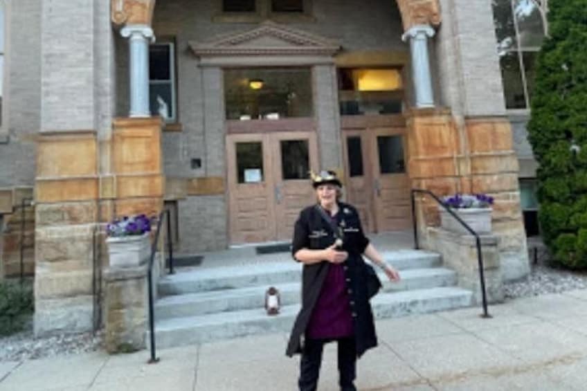 Des at the Haunted Carnegie Library. Is the Limestone bleeding? Nope, but the Library is haunted! But by whom? Good question, glad you asked!! 3