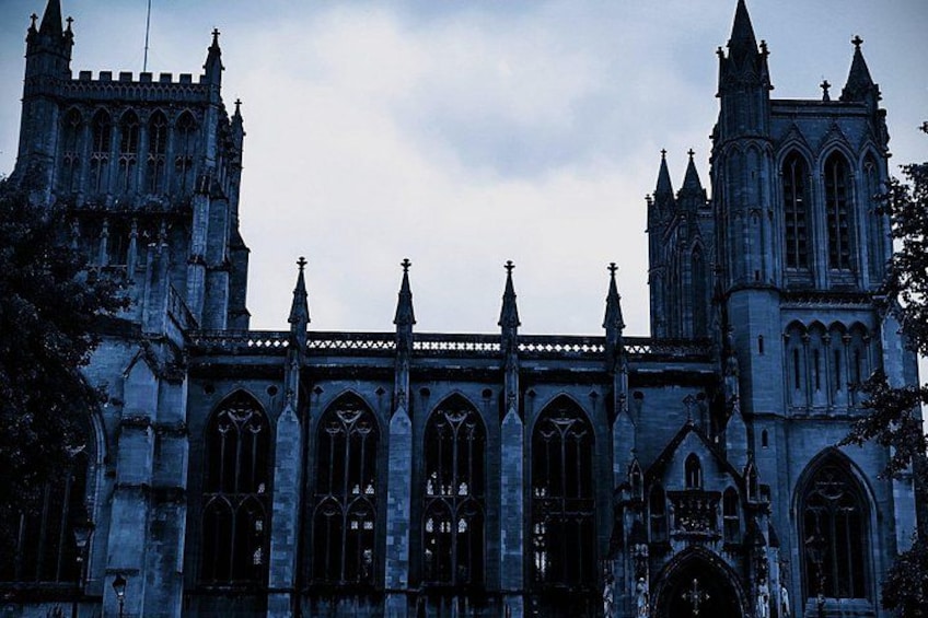 Fully guided Bristol Ghost Tours 3