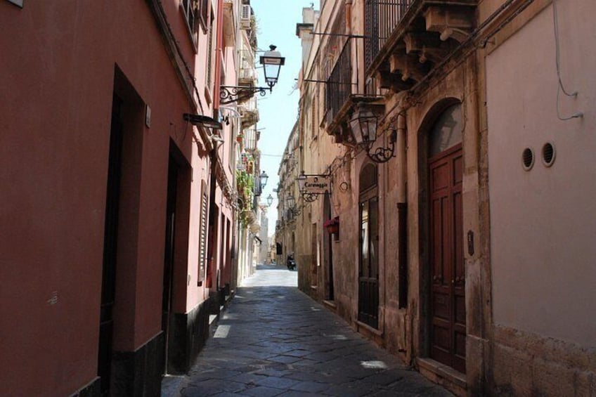 Sicilian Food tour and wine tasting in Ortigia in Syracuse 5