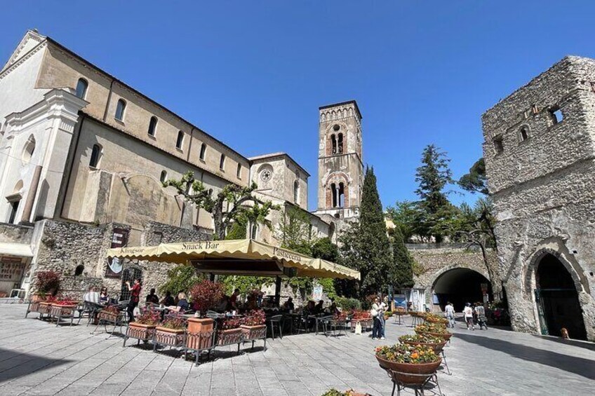 Full Day Private Tour of the Amalfi Coast from Naples 4