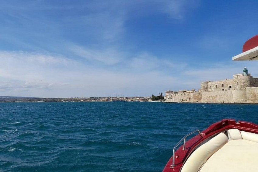Half Day Boat Tour on the Syracuse Coast with Lunch 3