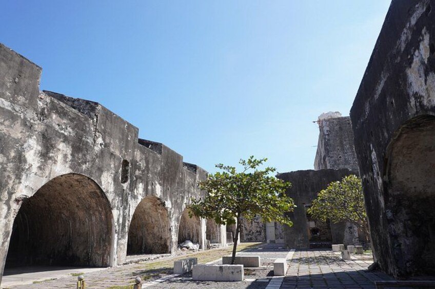 8 Attractive: Aquarium And Museums Included (in Veracruz) 3
