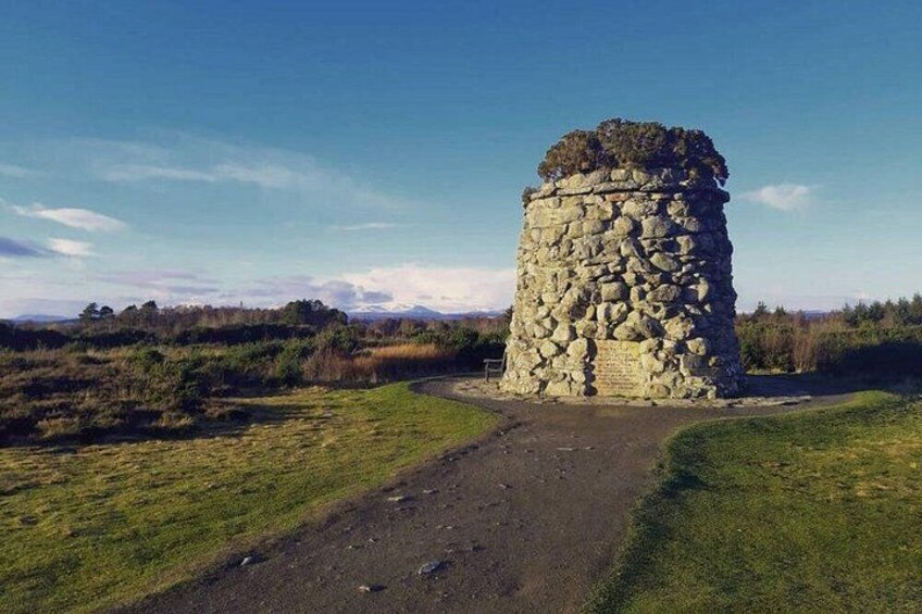 Private Tour to Loch Ness Culloden Battlefield Clava and Cawdor 2