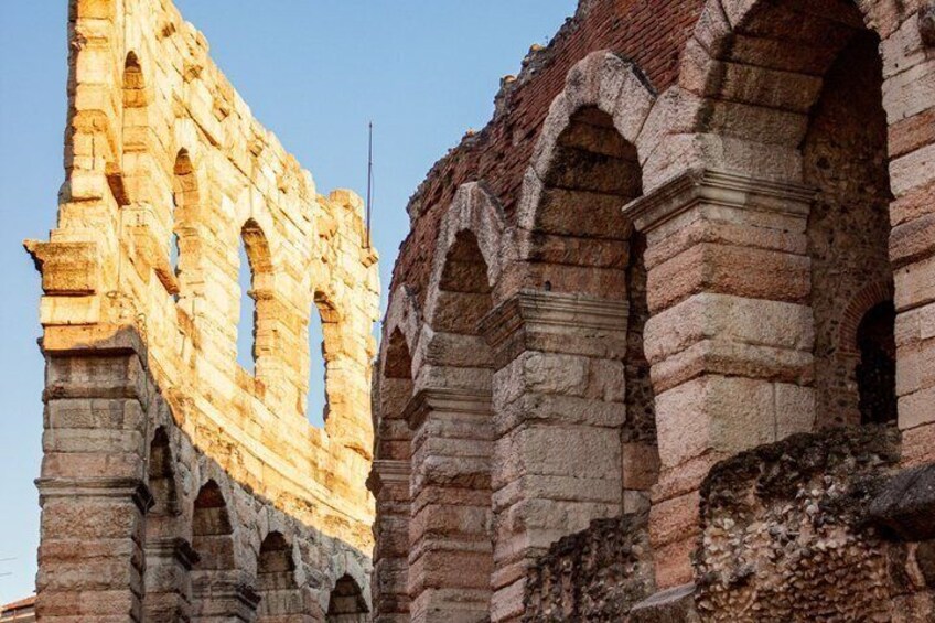 Best of Verona Tour by high speed train from Venice 5